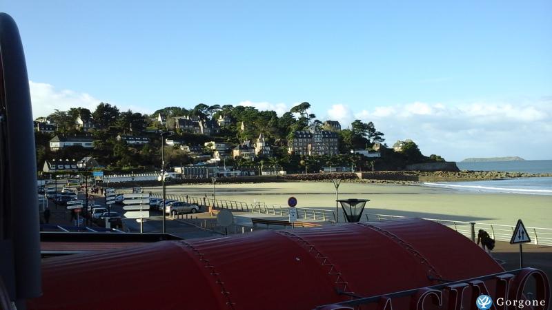 Photo n°1 de :Vue Mer Plage et les iIles