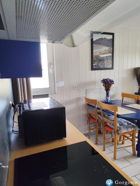 Photo n°10 de :Perros Guirec T2 vue panoramique mer 2** 